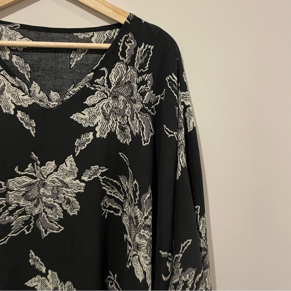Floral Poncho Blouse - Picture 2 of 3